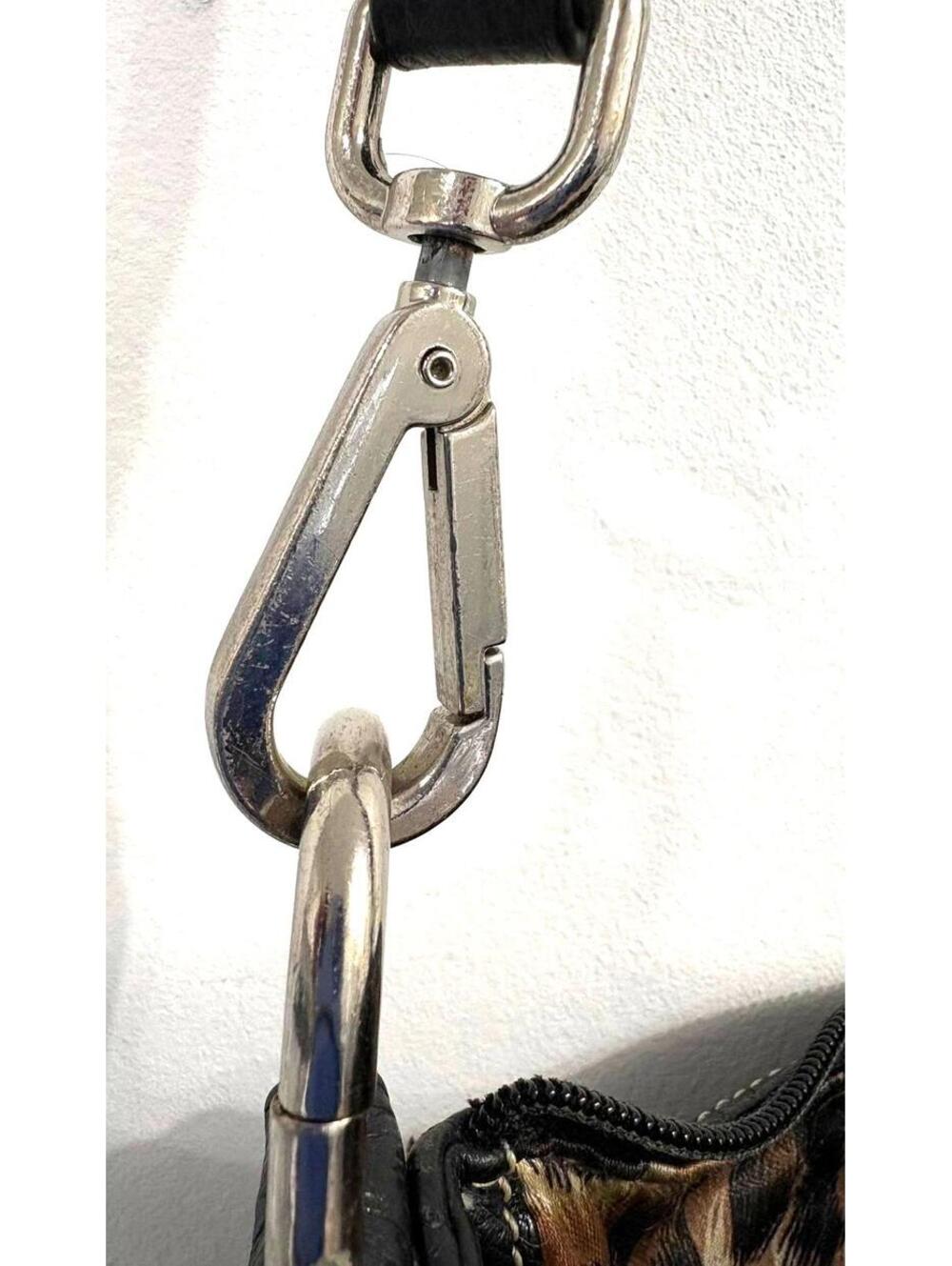 *SUMMER SALE*Sophia Caperelli Black Leather Silver Detail Crossbody - Picture 5 of 6